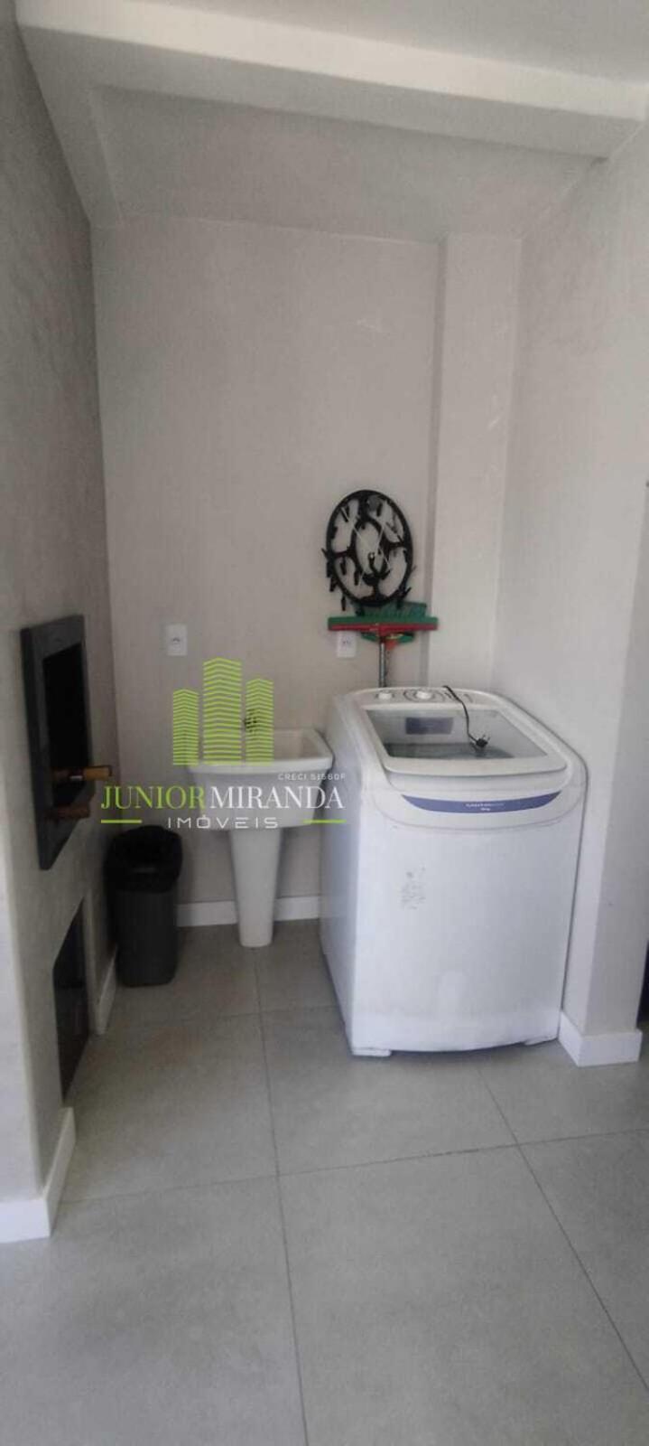 Dois Quartos Apartamento